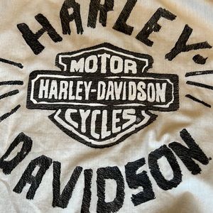 Harley-Davidson button short sleeve shirt in light grey!